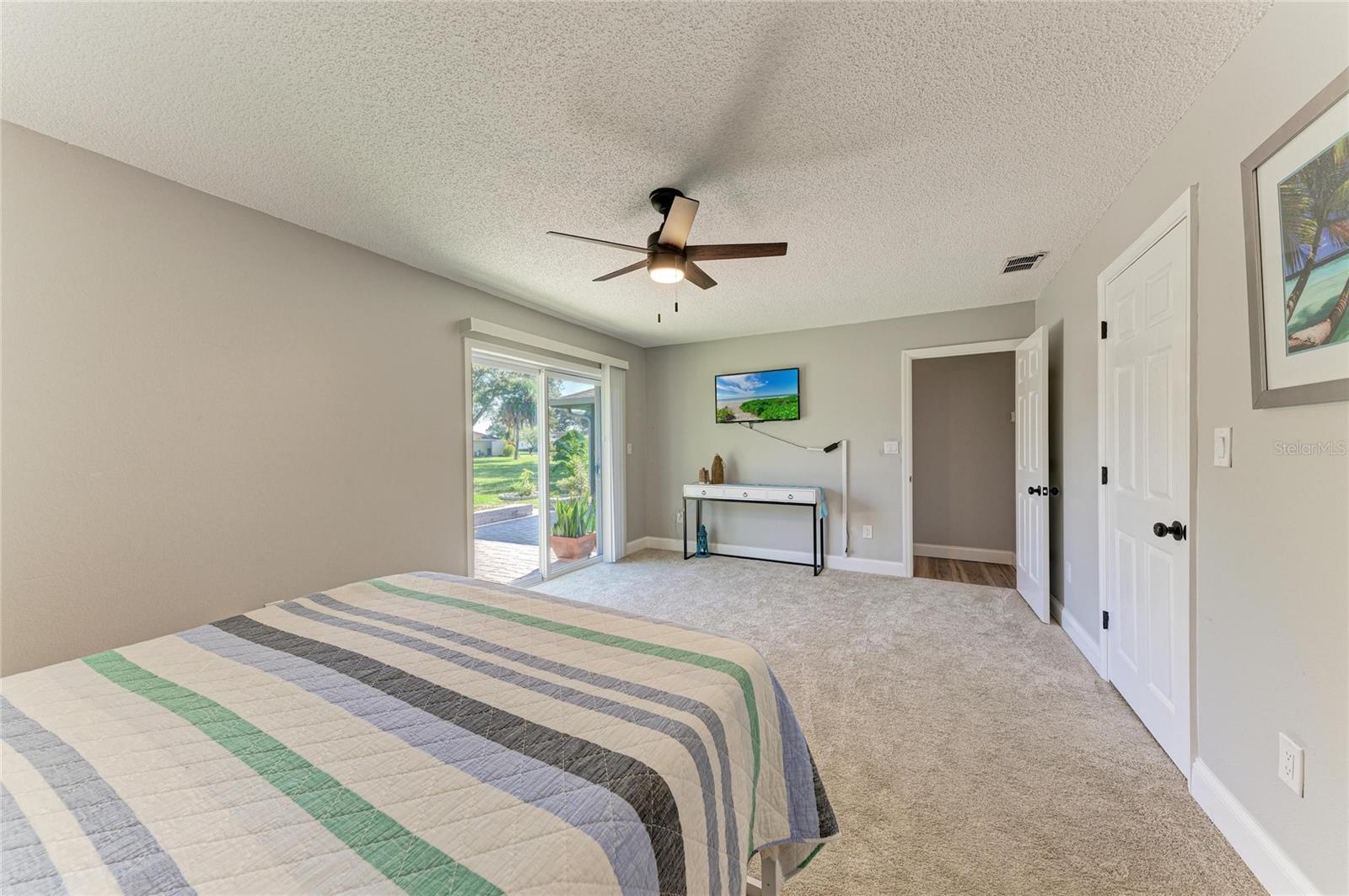 3200 MEADOW RUN DR — photo 22