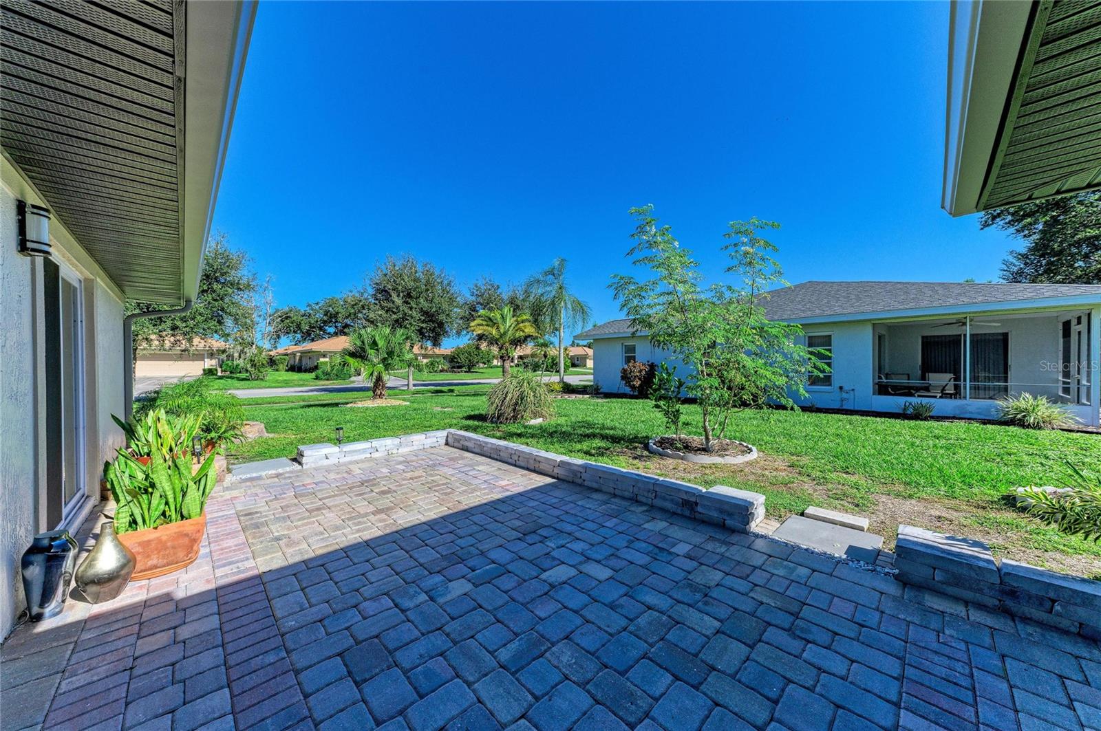 3200 MEADOW RUN DR — photo 35
