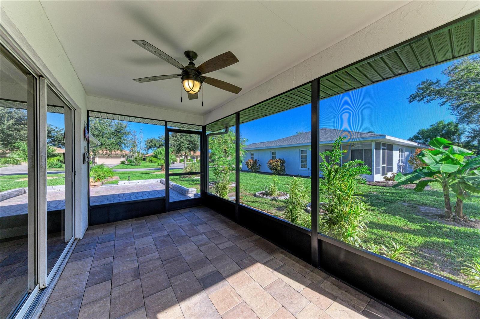 3200 MEADOW RUN DR — photo 32
