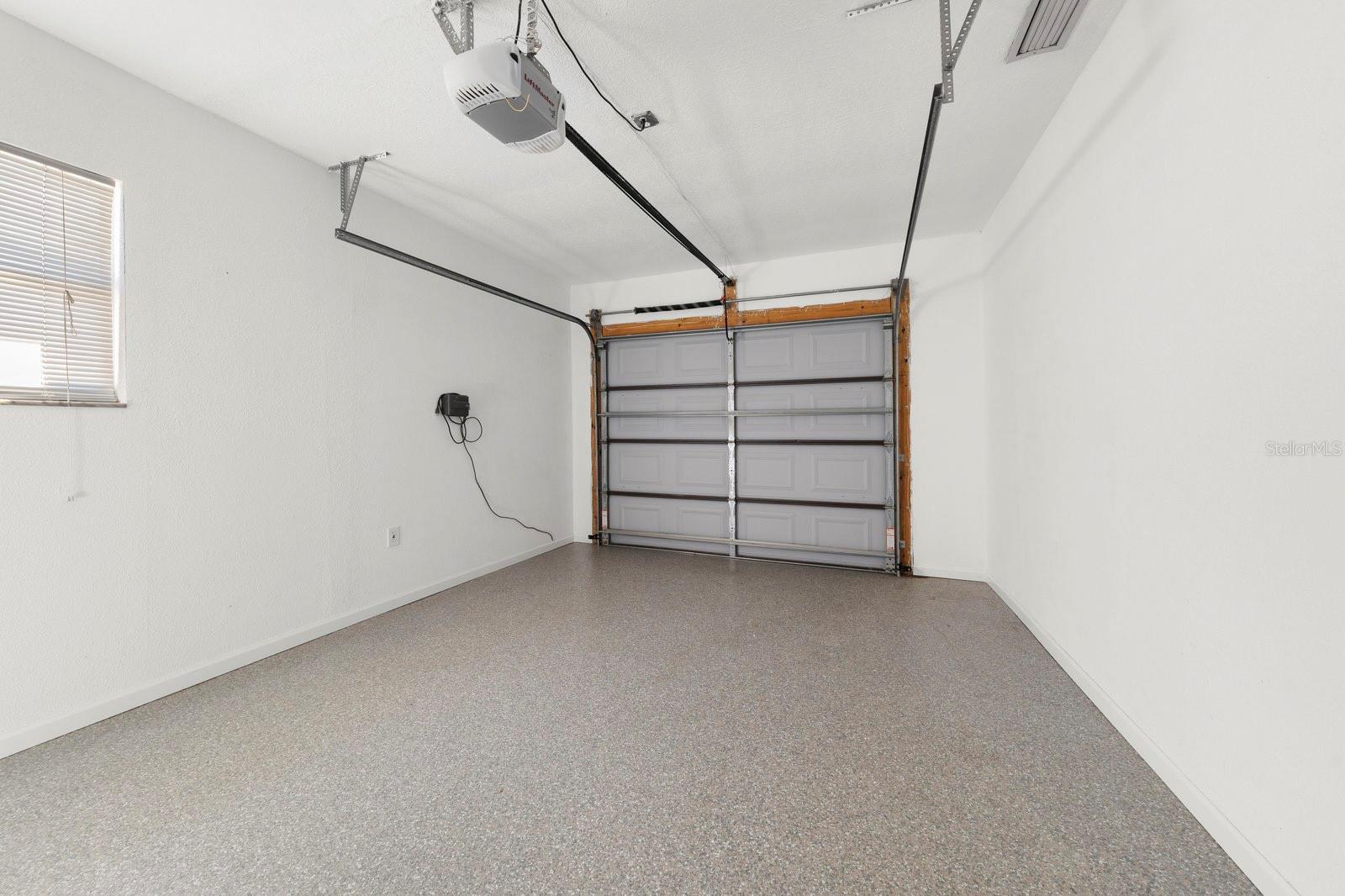 1039 MADISON ST — photo 22