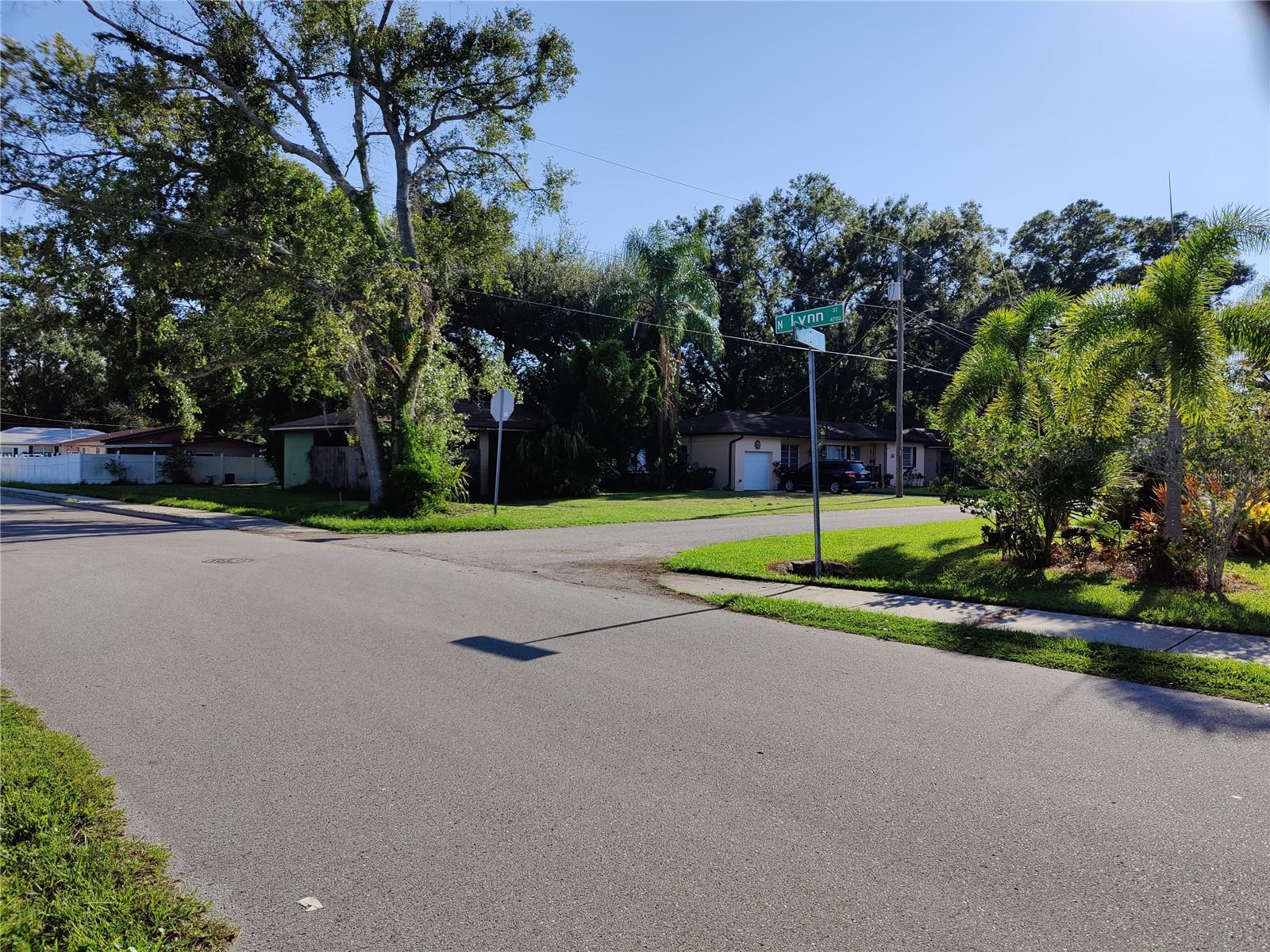 504 W CURTIS ST — photo 4