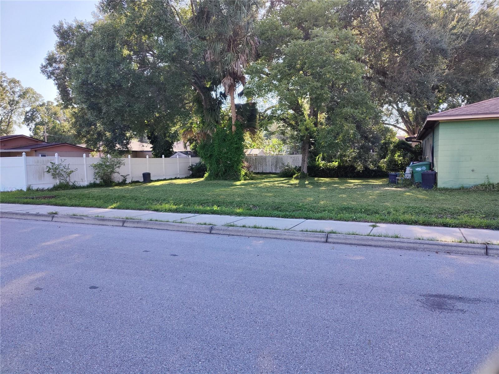504 W CURTIS ST — photo 3
