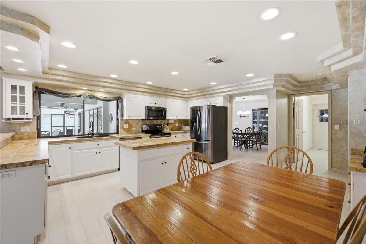 3168 MASTERS DR — photo 15