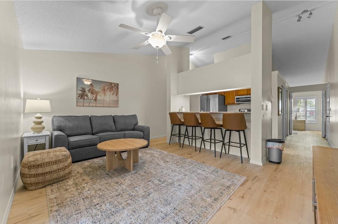 1023 CAPRI ISLES BLVD #6 — photo 8