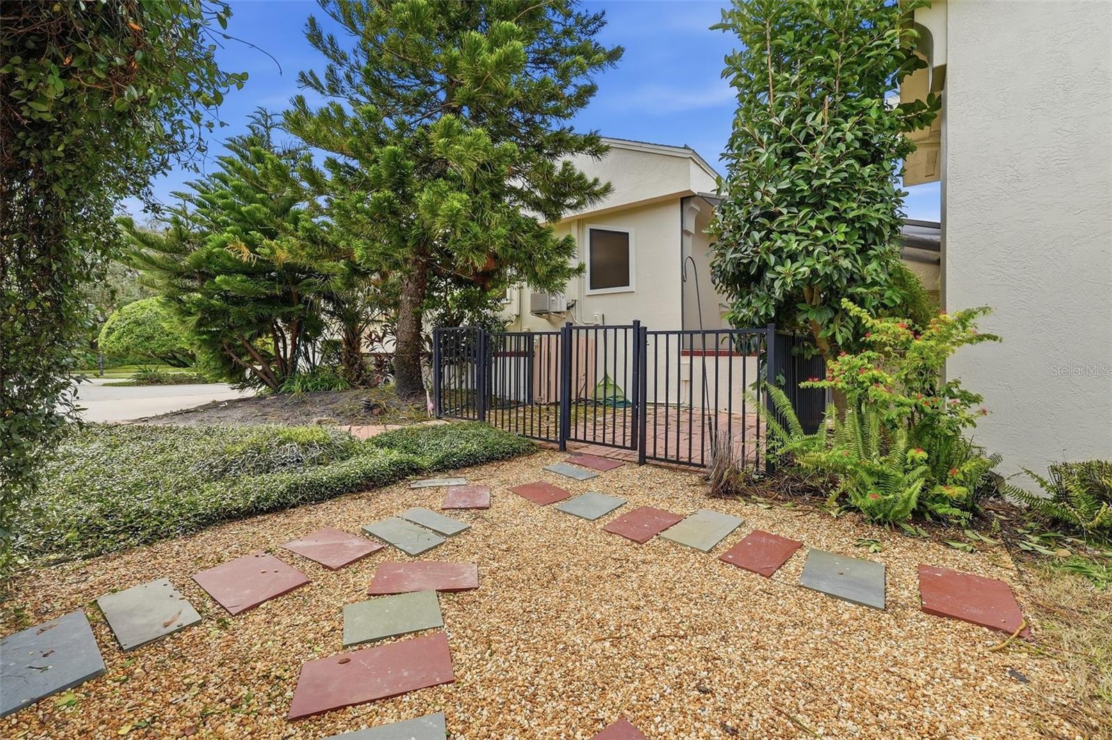 1008 ROYAL BIRKDALE DR — photo 49