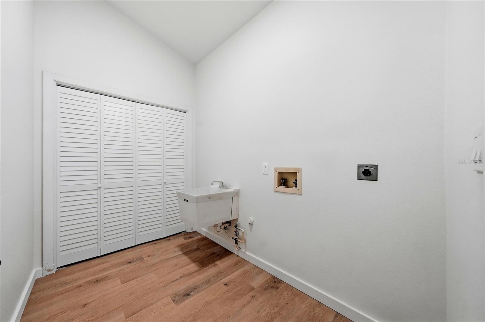 1008 ROYAL BIRKDALE DR — photo 39