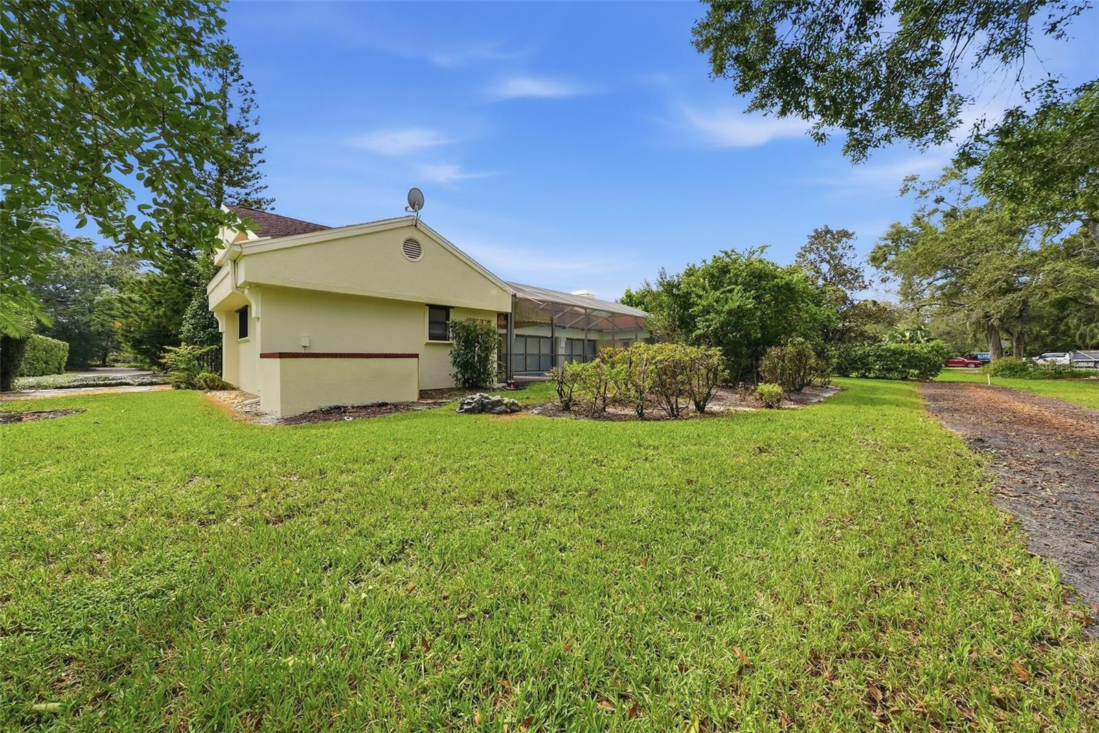 1008 ROYAL BIRKDALE DR — photo 51