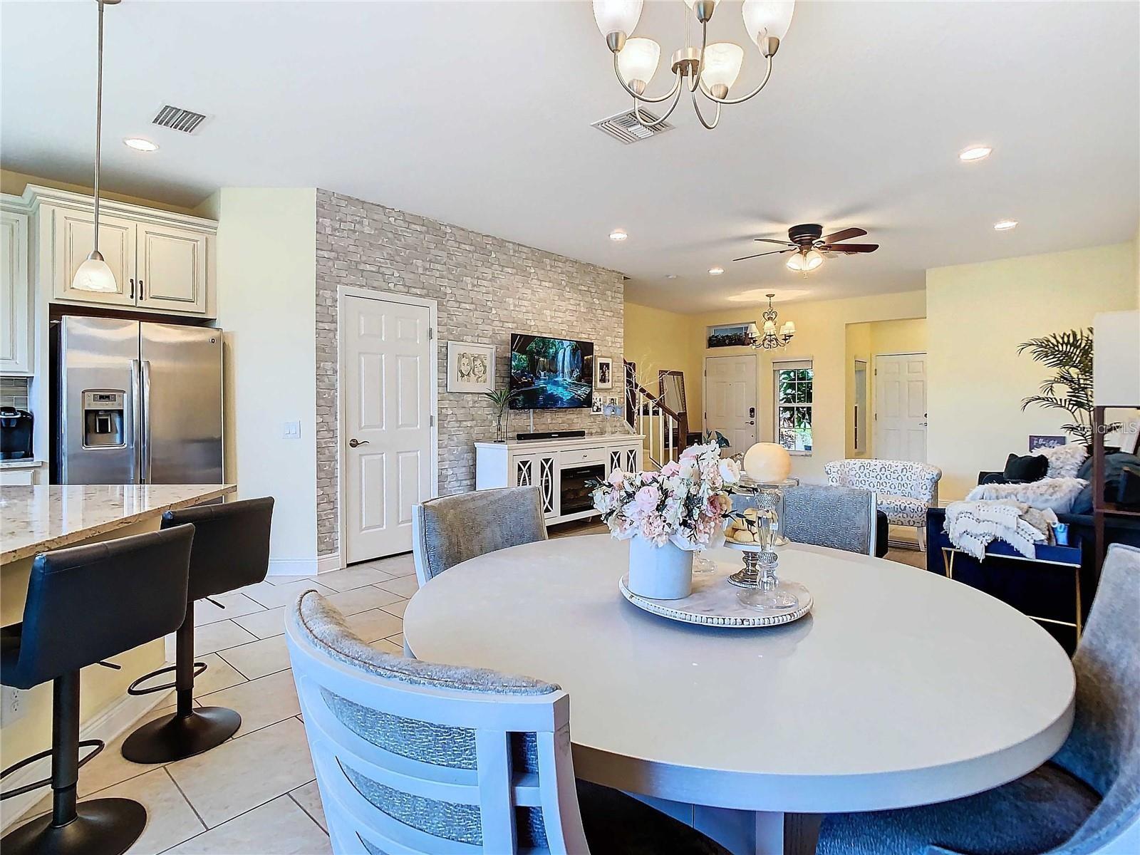 30333 SOUTHWELL LN — photo 24