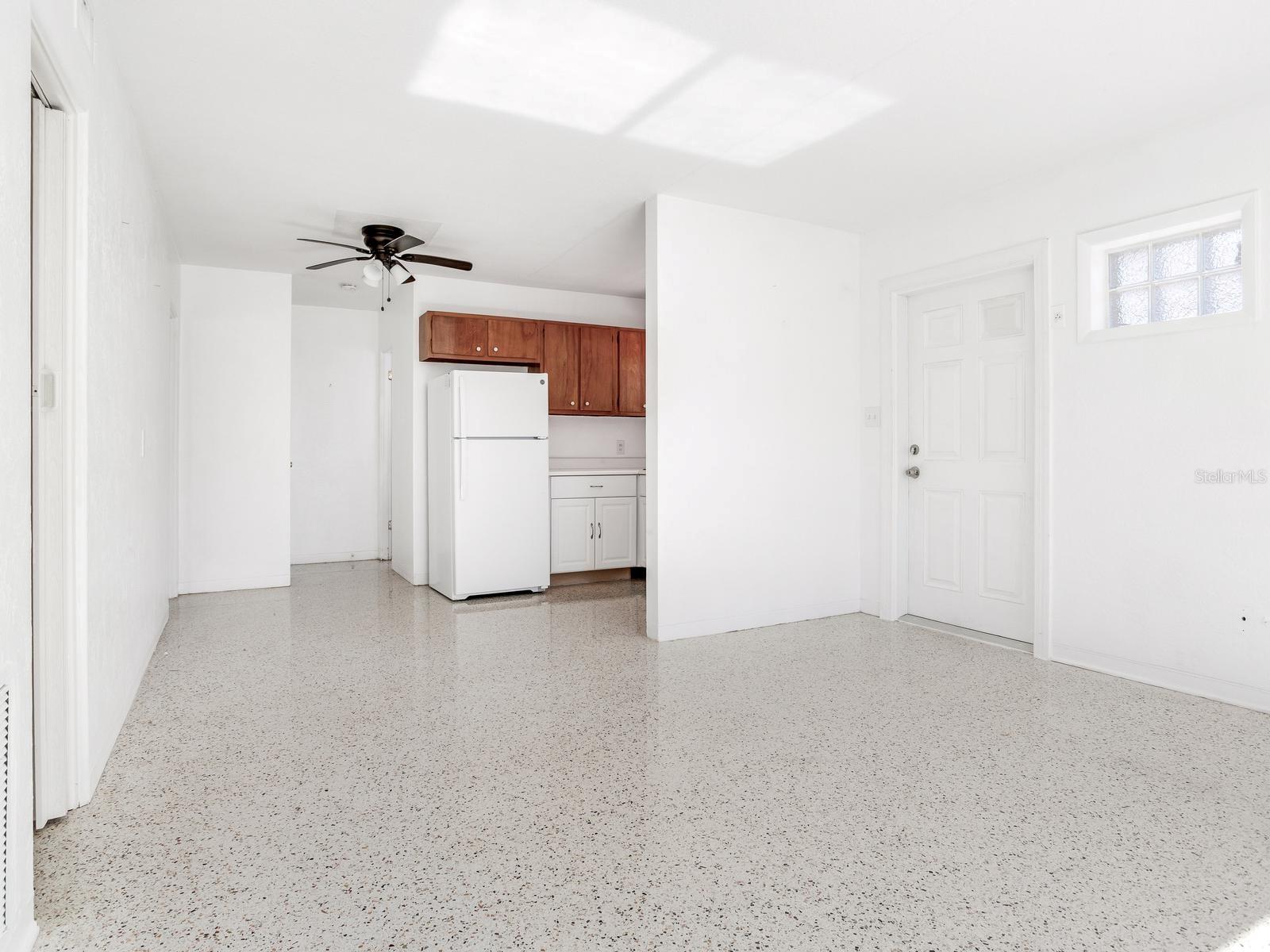 245 115TH AVE — photo 39