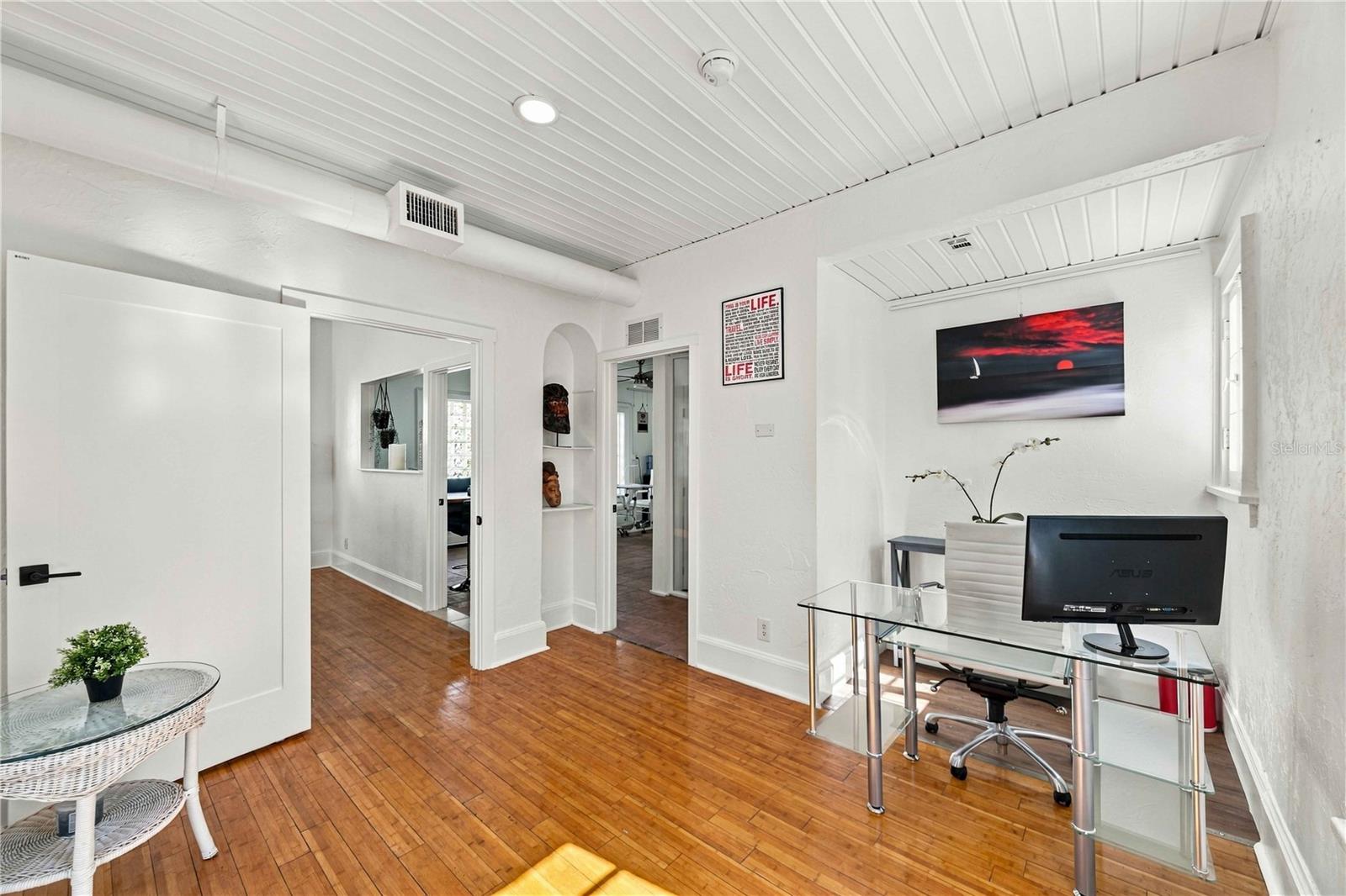 417 BURNS CT — photo 27