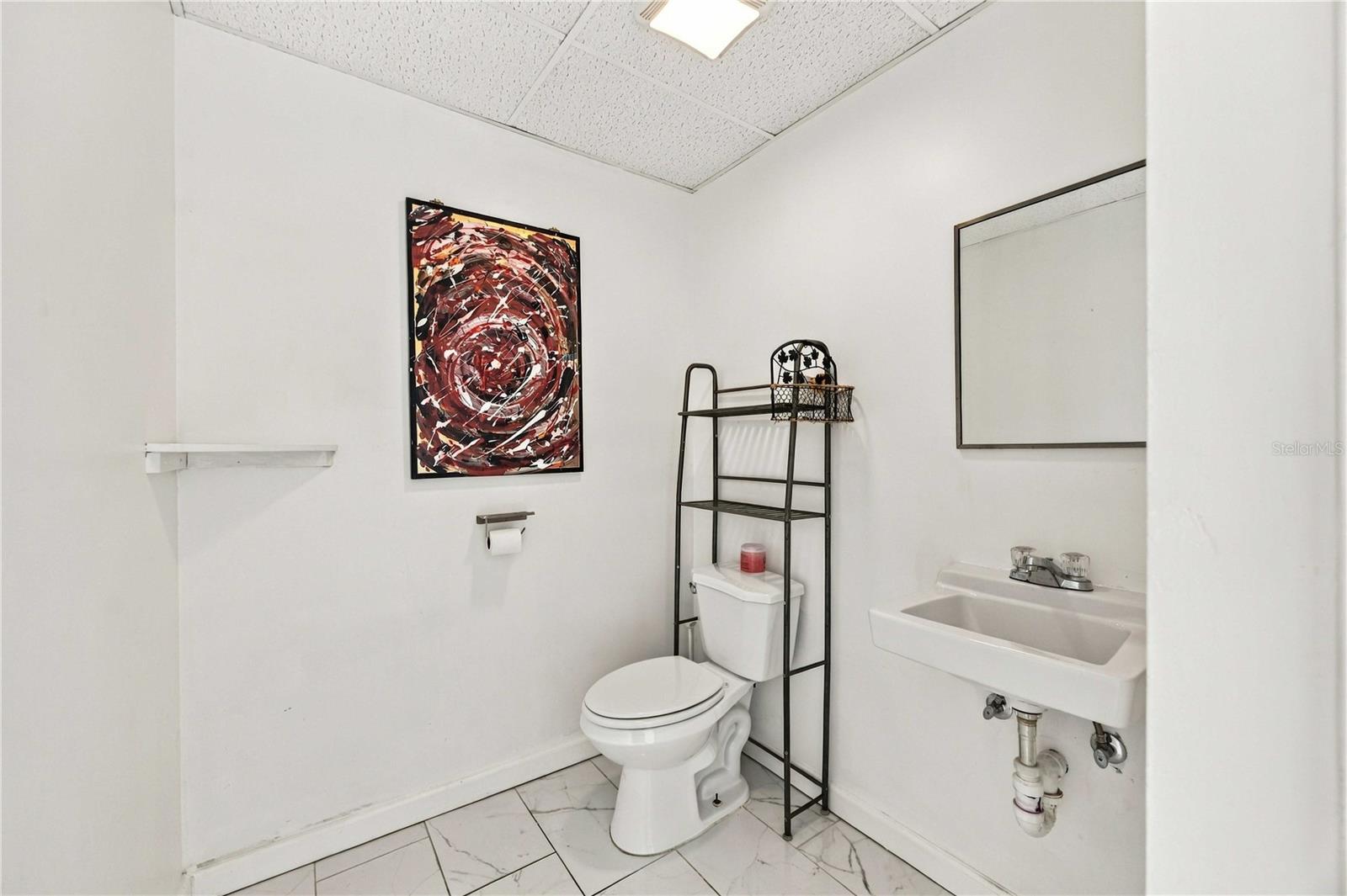 417 BURNS CT — photo 23
