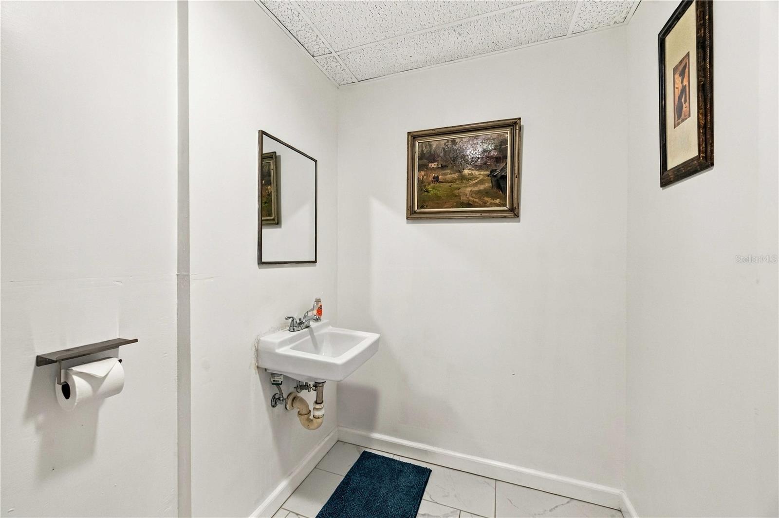 417 BURNS CT — photo 25