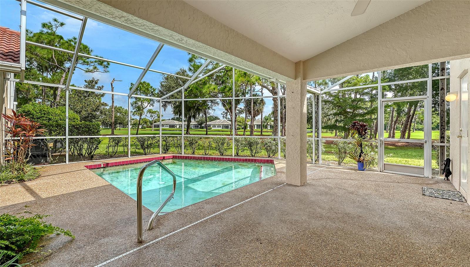 3944 LYNDHURST CT — photo 4