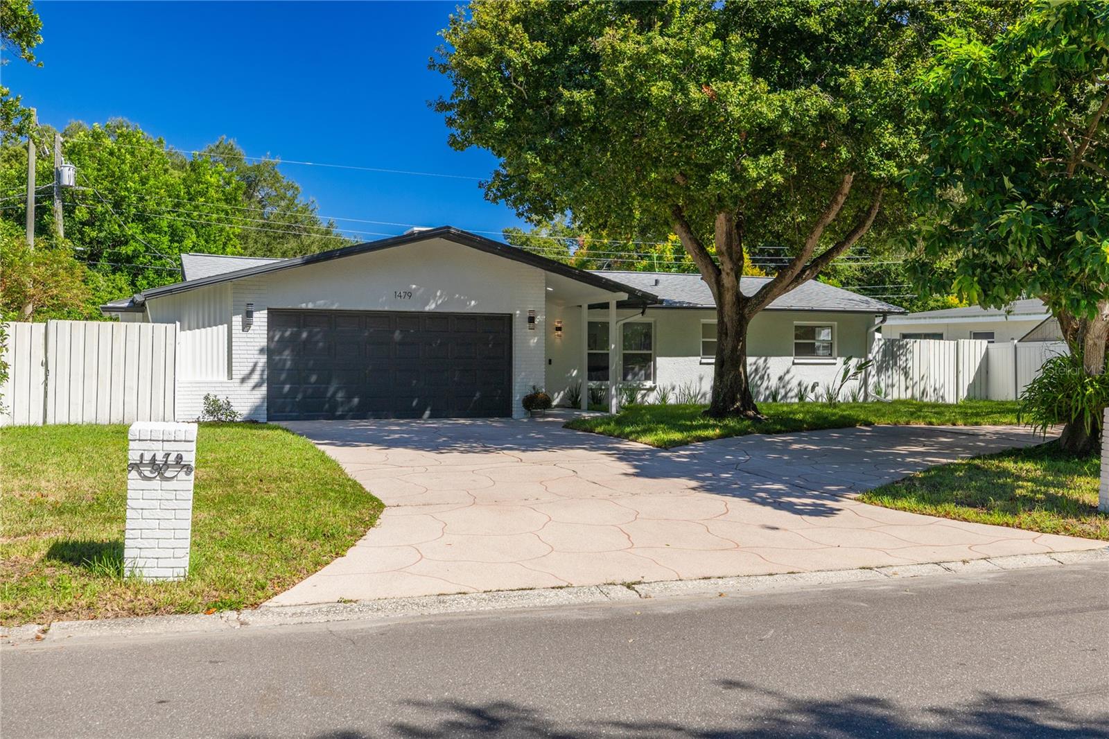 1479 S EVERGREEN AVE — photo 2