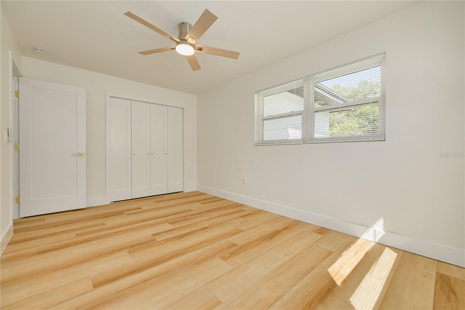 1479 S EVERGREEN AVE — photo 21