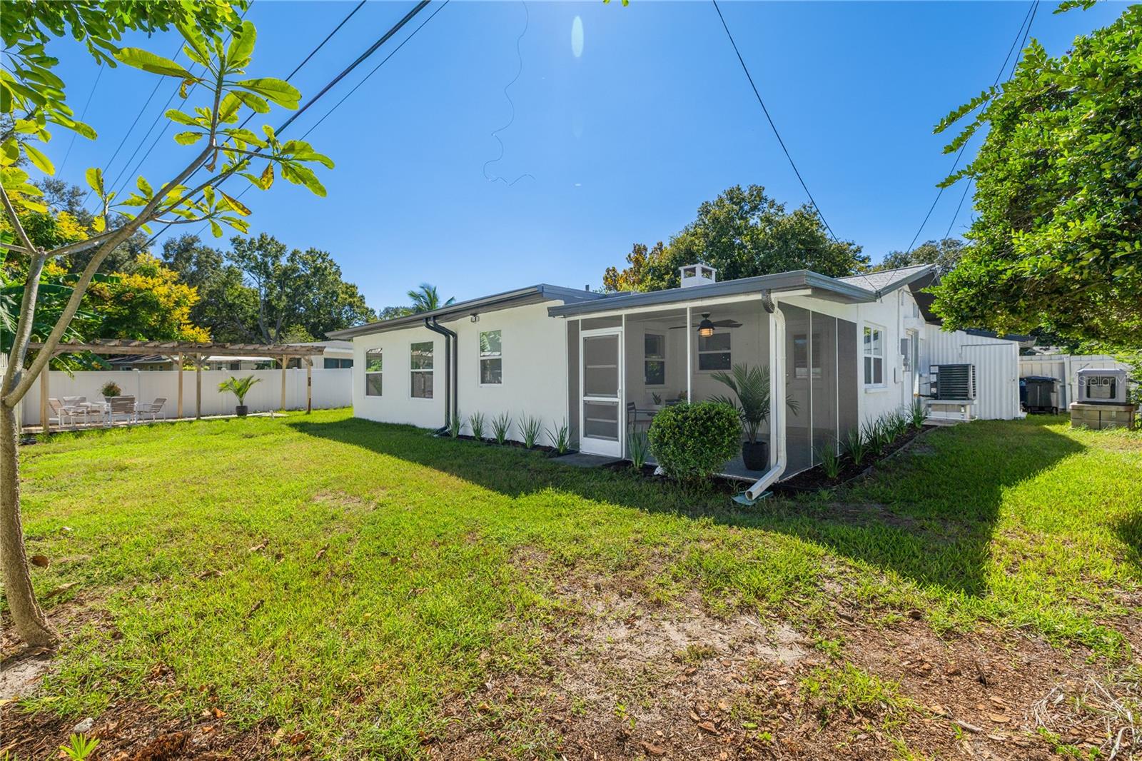 1479 S EVERGREEN AVE — photo 27