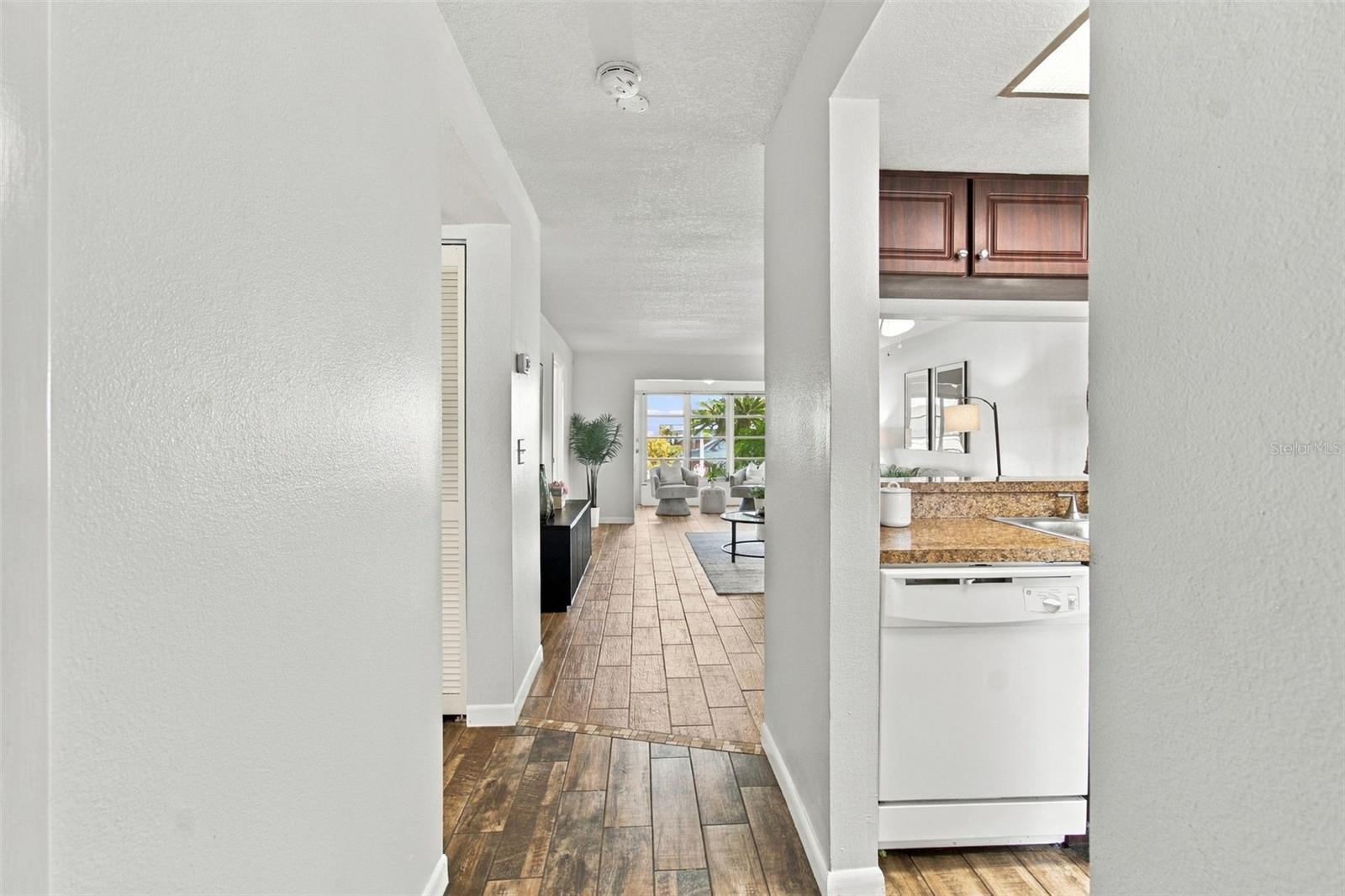 3411 TEESIDE DR #3411 — photo 5