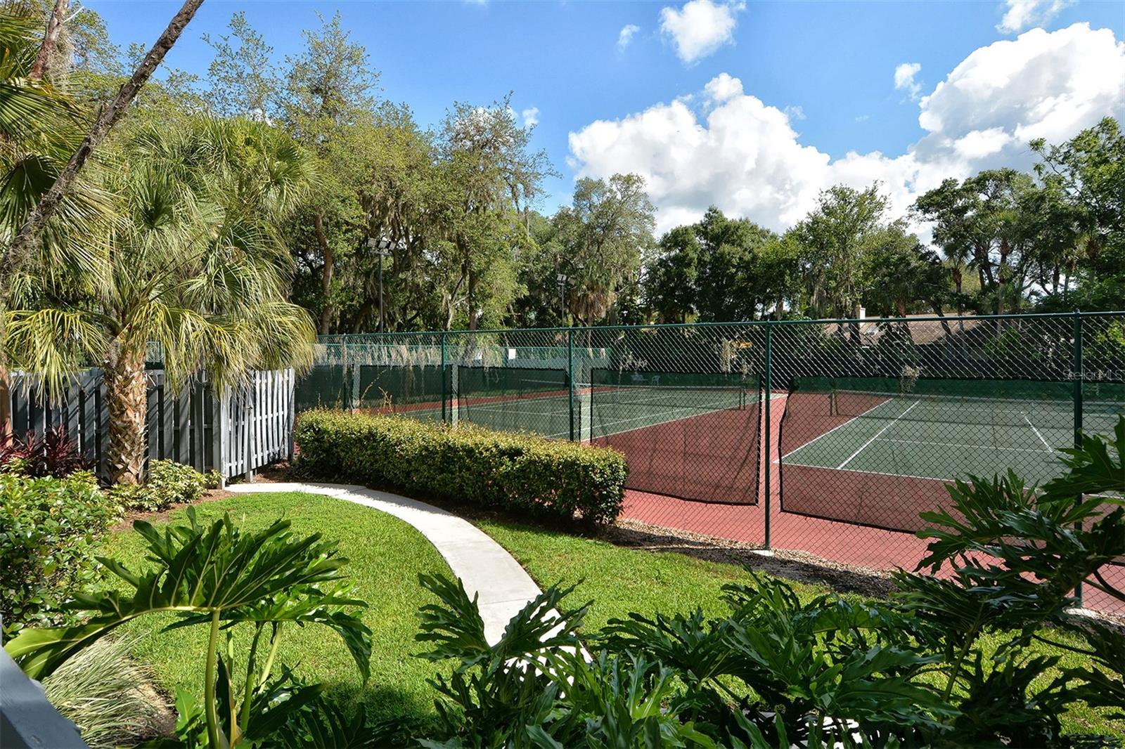 4409 OAK VIEW DR — photo 72