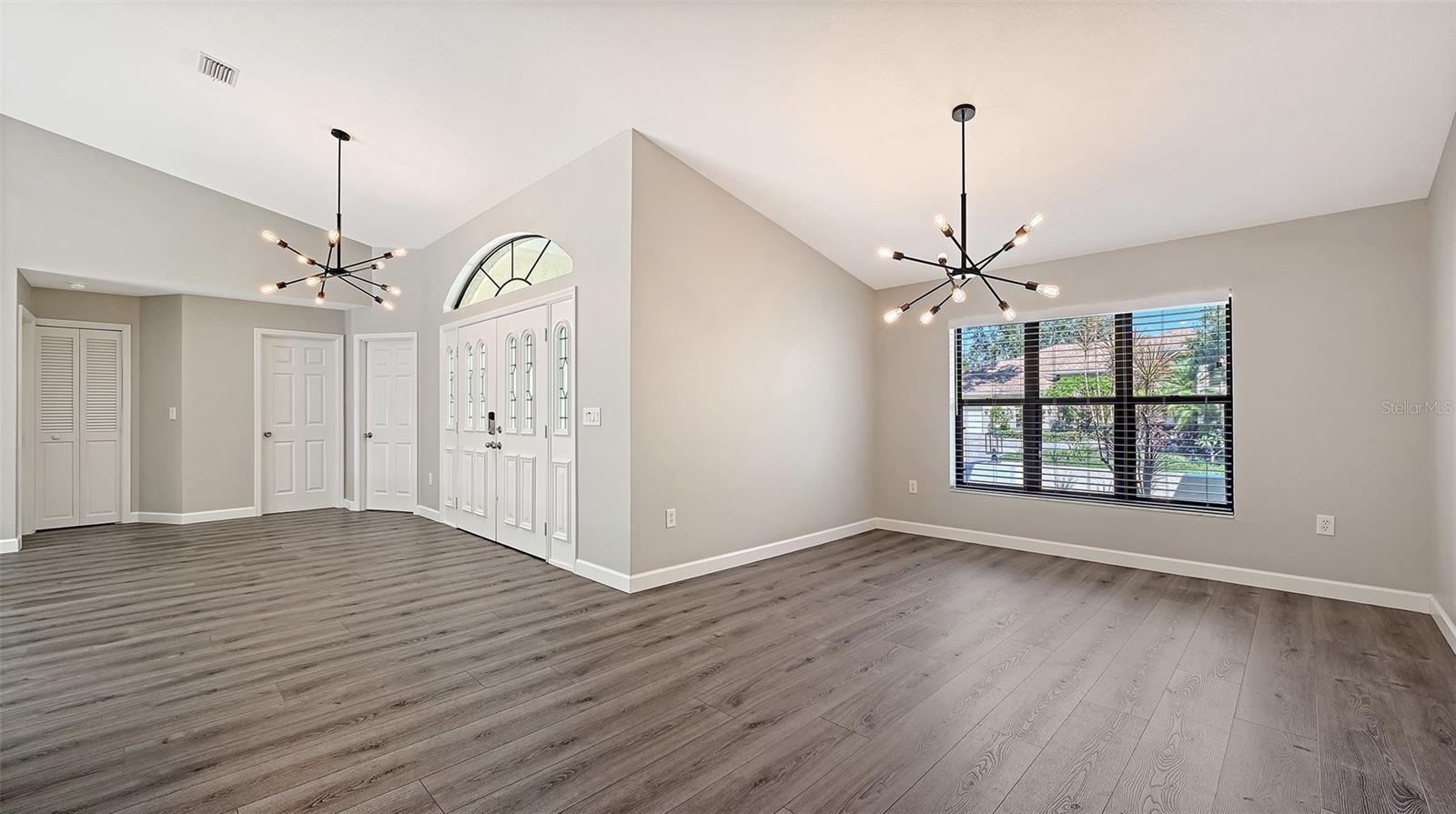 4409 OAK VIEW DR — photo 12