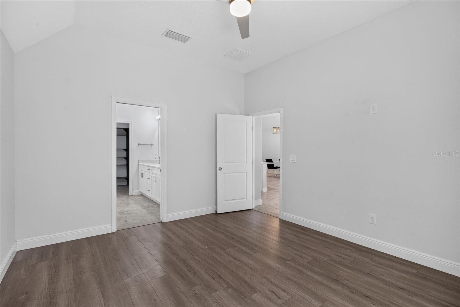 5114 CHILKOOT ST — photo 33