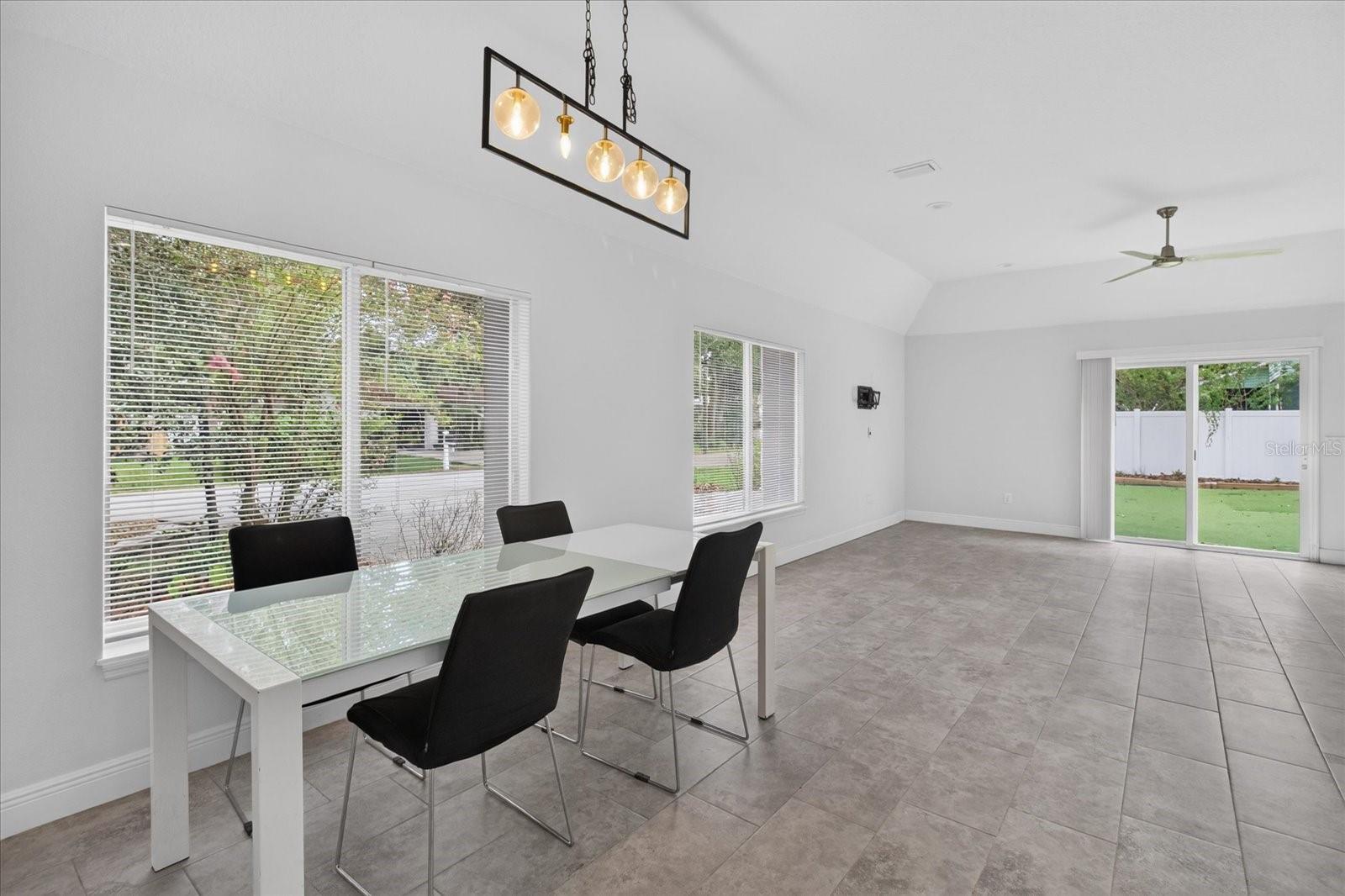 5114 CHILKOOT ST — photo 10