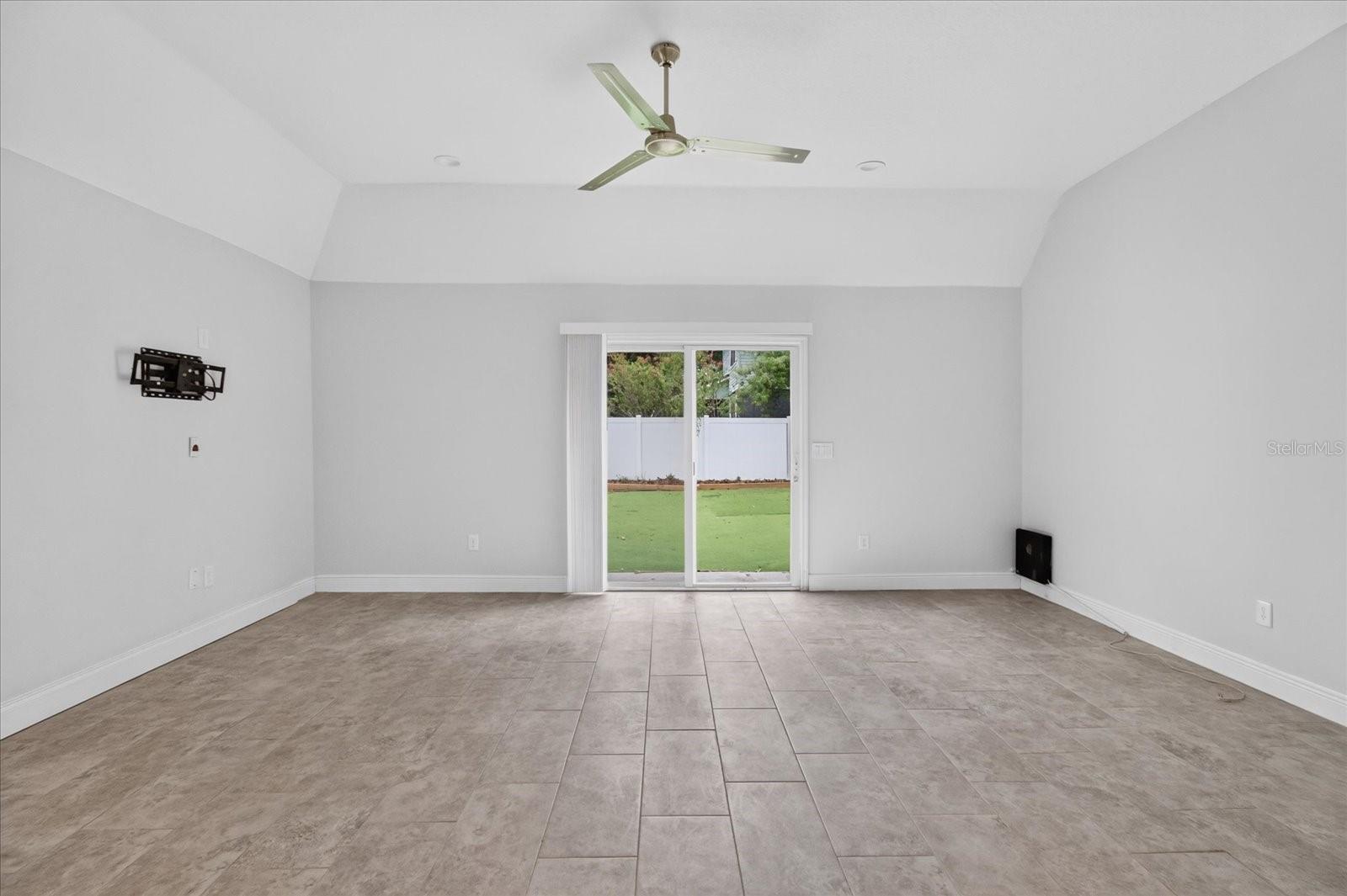 5114 CHILKOOT ST — photo 30