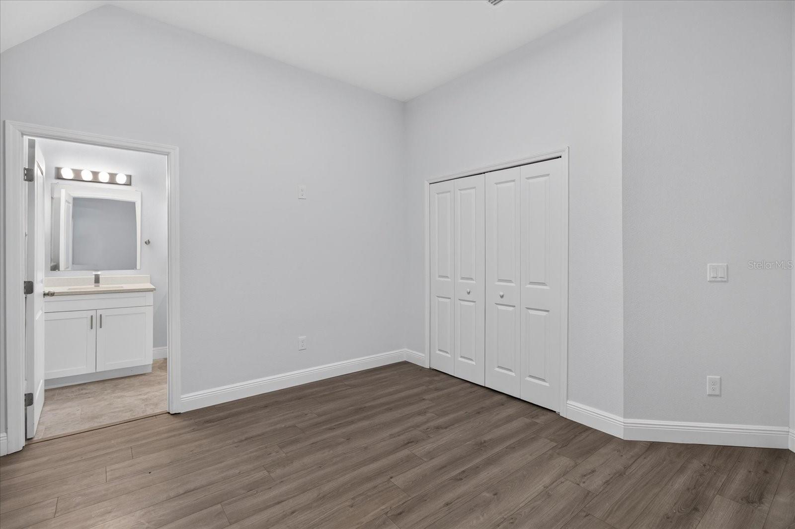 5114 CHILKOOT ST — photo 53