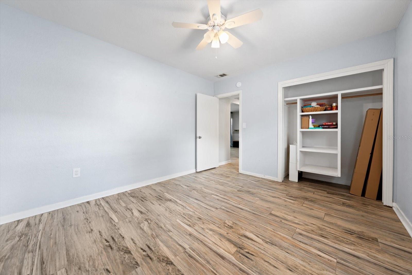 220 UNION ST — photo 23