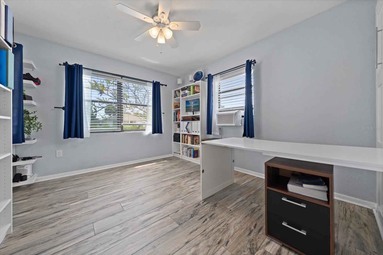 220 UNION ST — photo 19