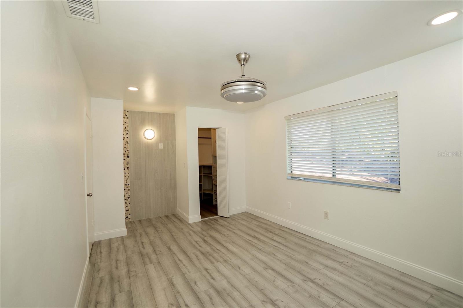 1828 BOUGH AVE #3 — photo 14