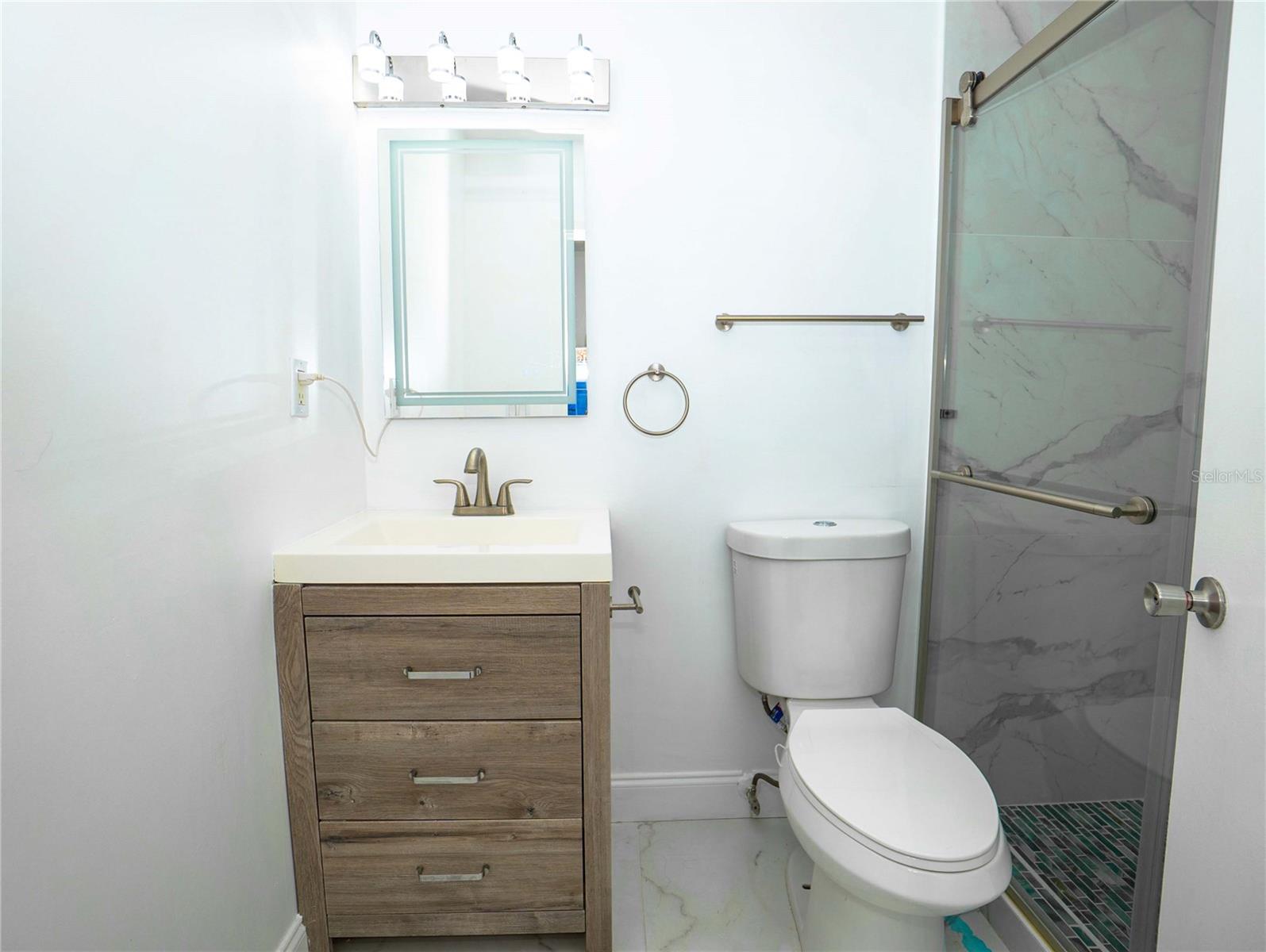 1828 BOUGH AVE #3 — photo 18