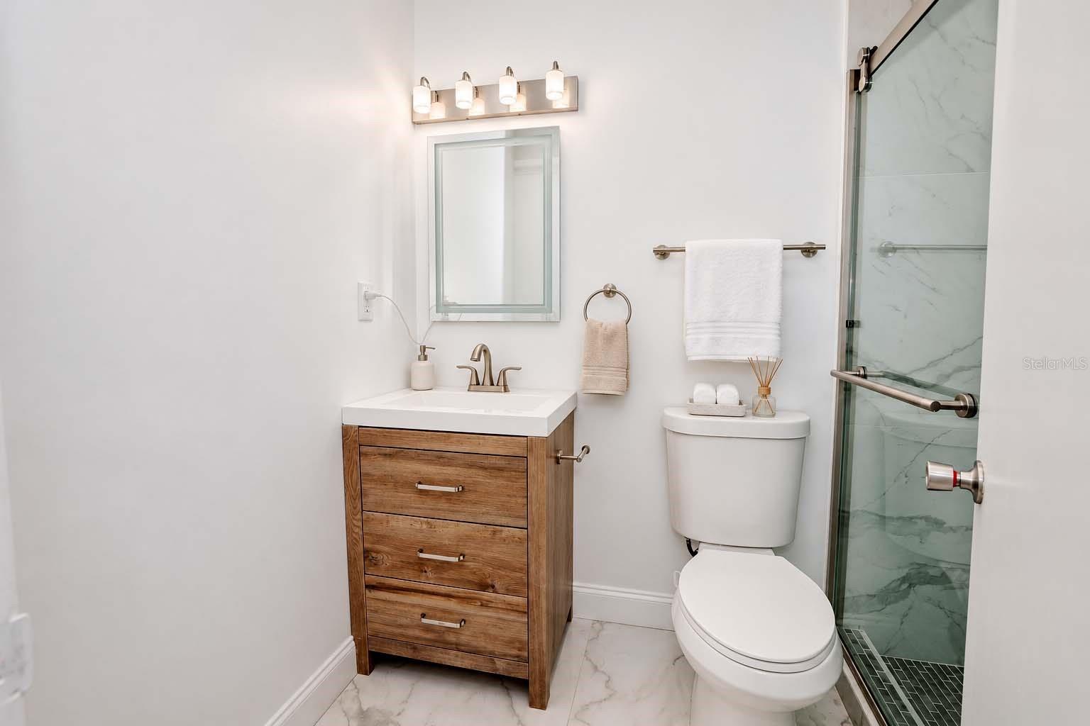 1828 BOUGH AVE #3 — photo 27