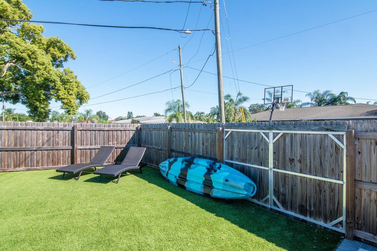5735 MOSAIC DR — photo 47