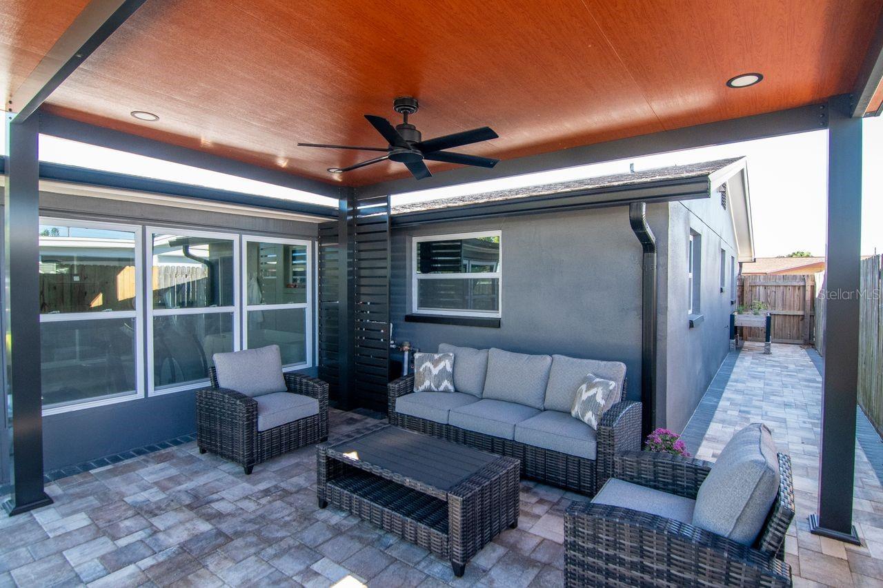 5735 MOSAIC DR — photo 6