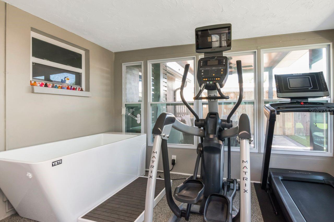 5735 MOSAIC DR — photo 26
