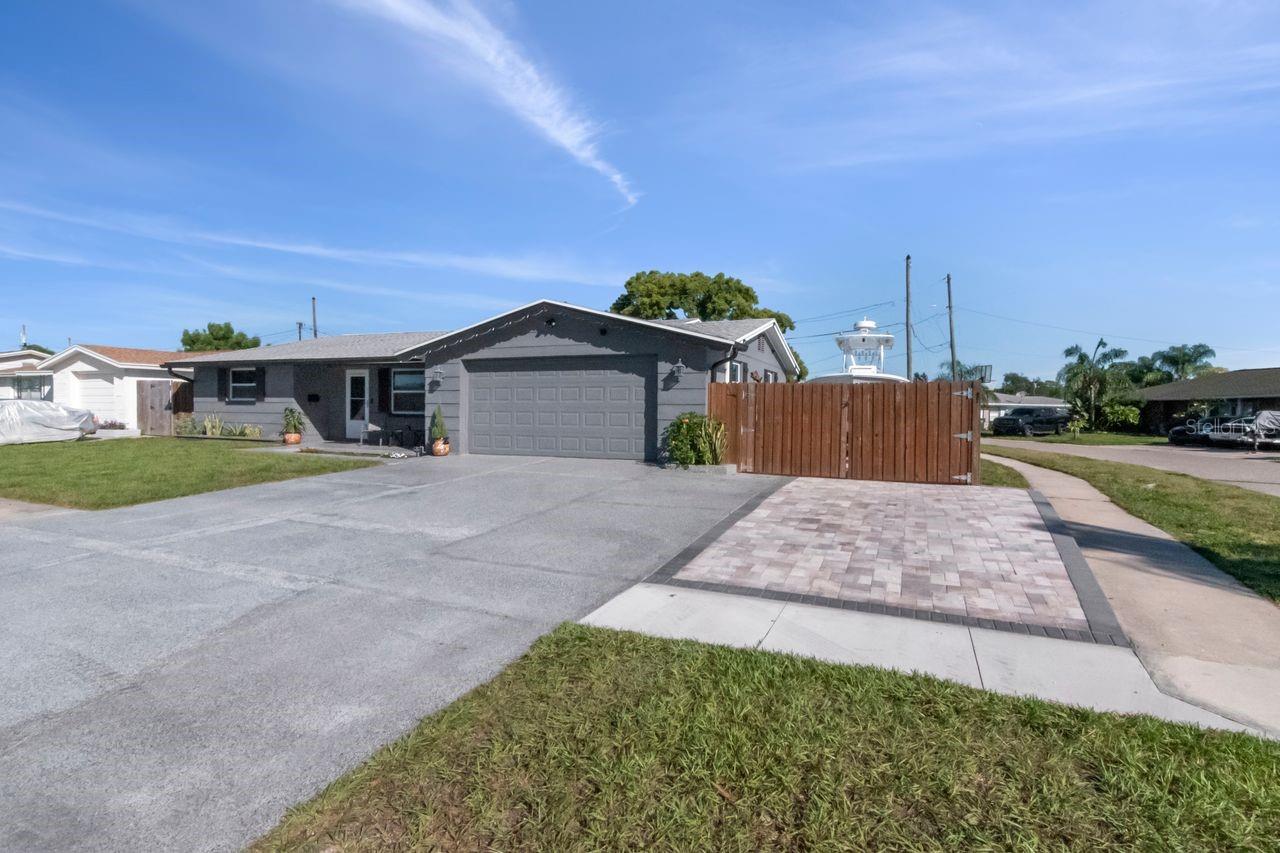 5735 MOSAIC DR — photo 49