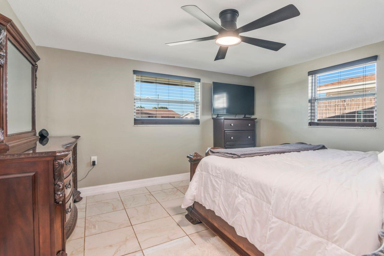 5735 MOSAIC DR — photo 23