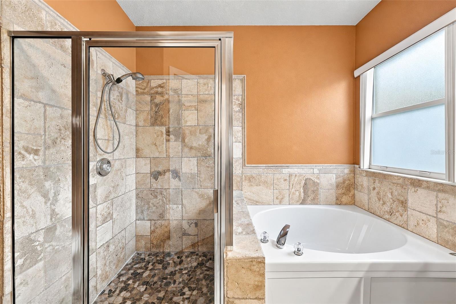 4421 TARKINGTON DR — photo 20