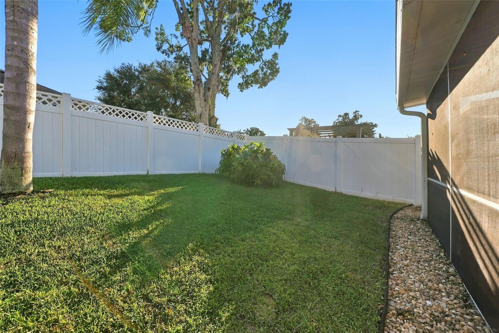4421 TARKINGTON DR — photo 31