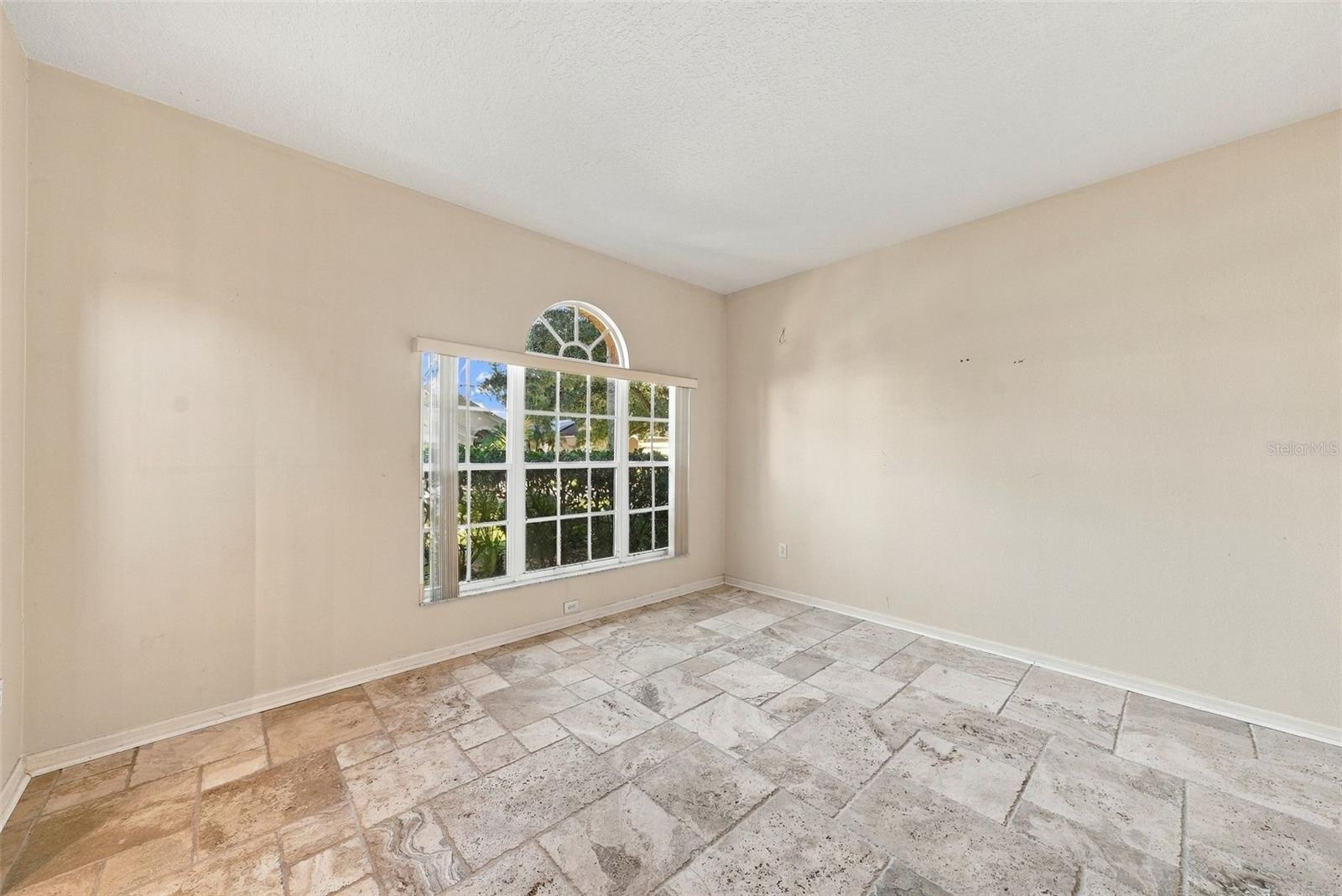 4421 TARKINGTON DR — photo 7