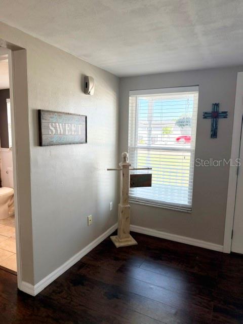 7910 ILEX DR — photo 14