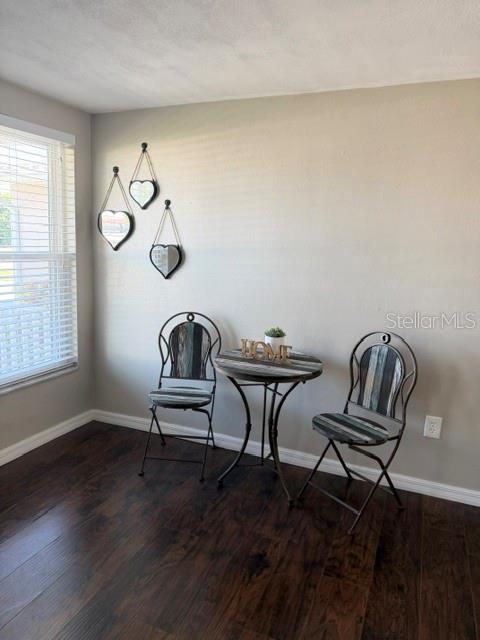 7910 ILEX DR — photo 15