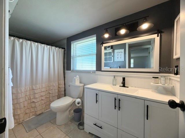 7910 ILEX DR — photo 7