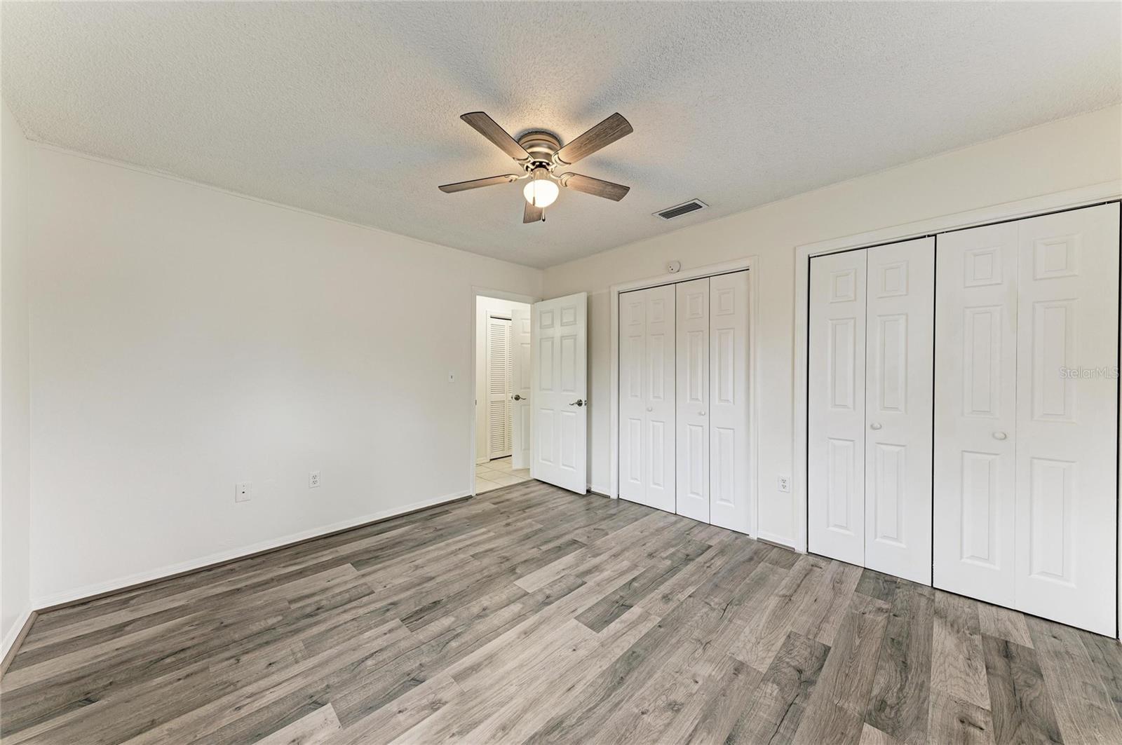 5313 11TH STREET CIR E — photo 32