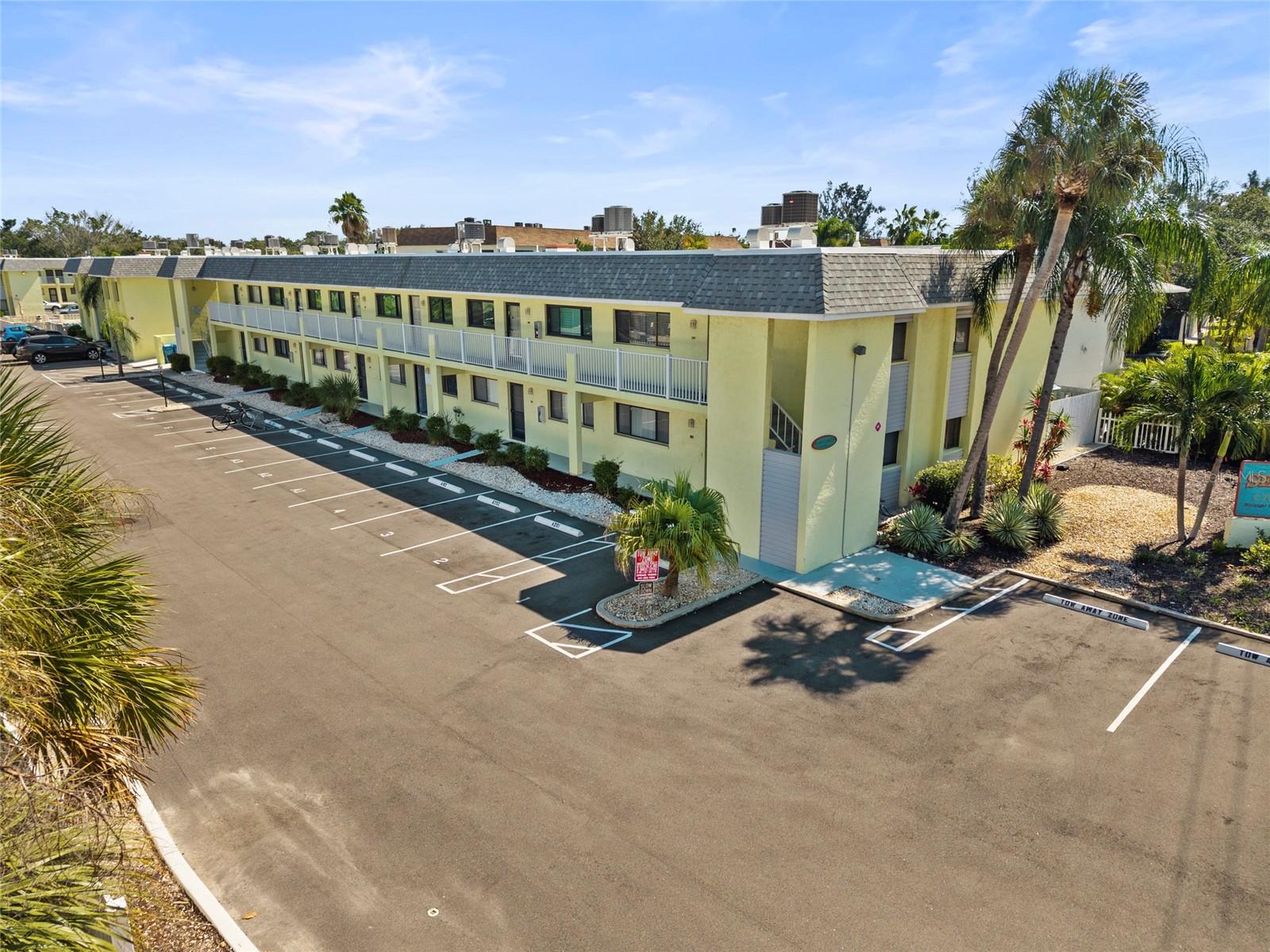 6703 MIDNIGHT PASS RD #101 — photo 7