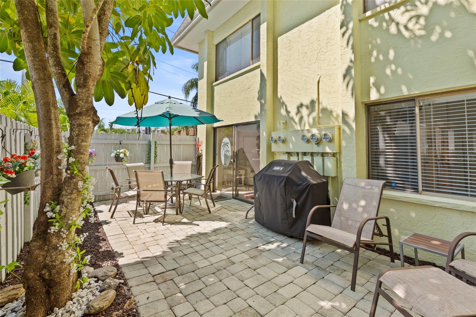6703 MIDNIGHT PASS RD #101 — photo 2