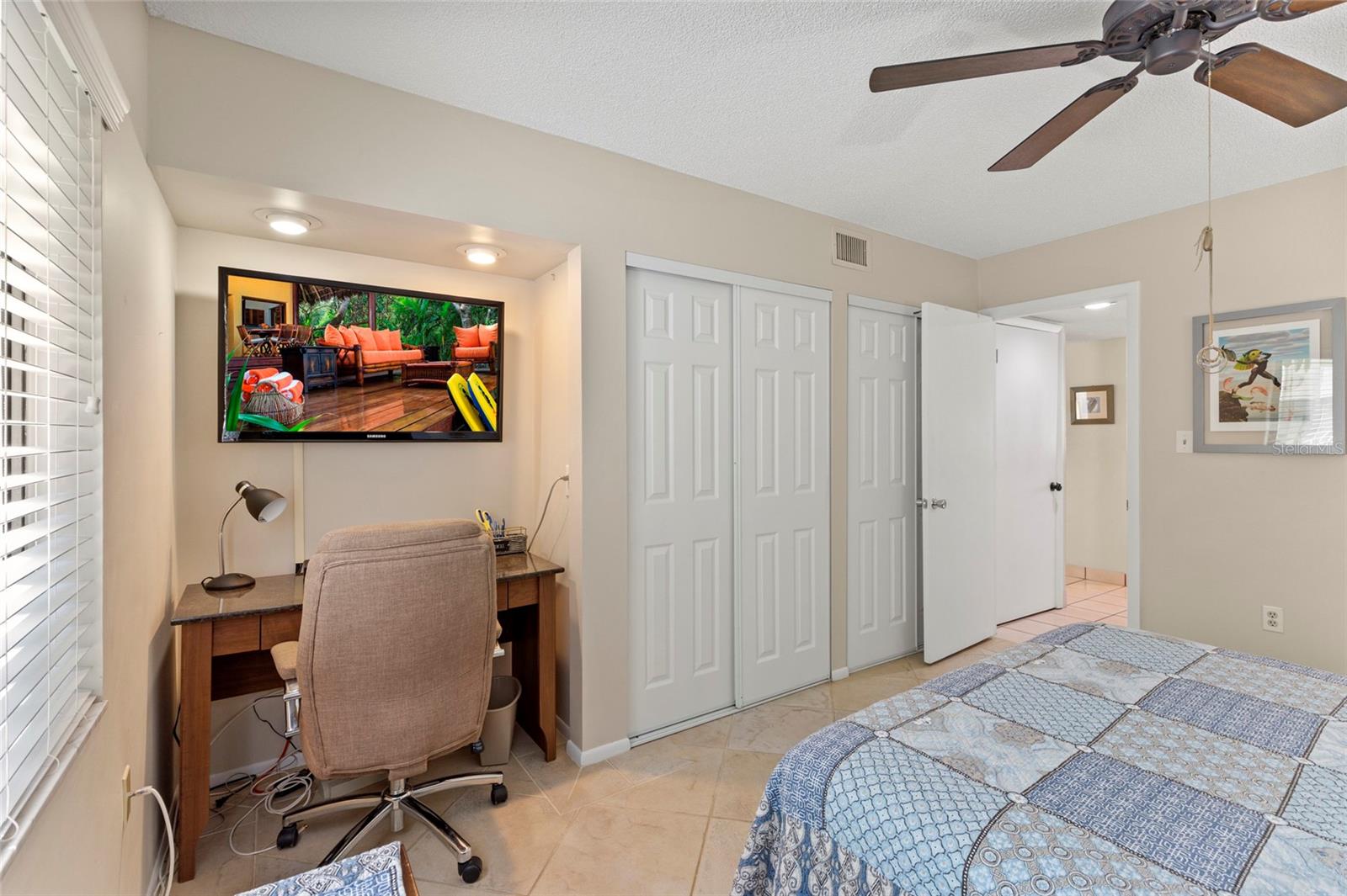 6703 MIDNIGHT PASS RD #101 — photo 21