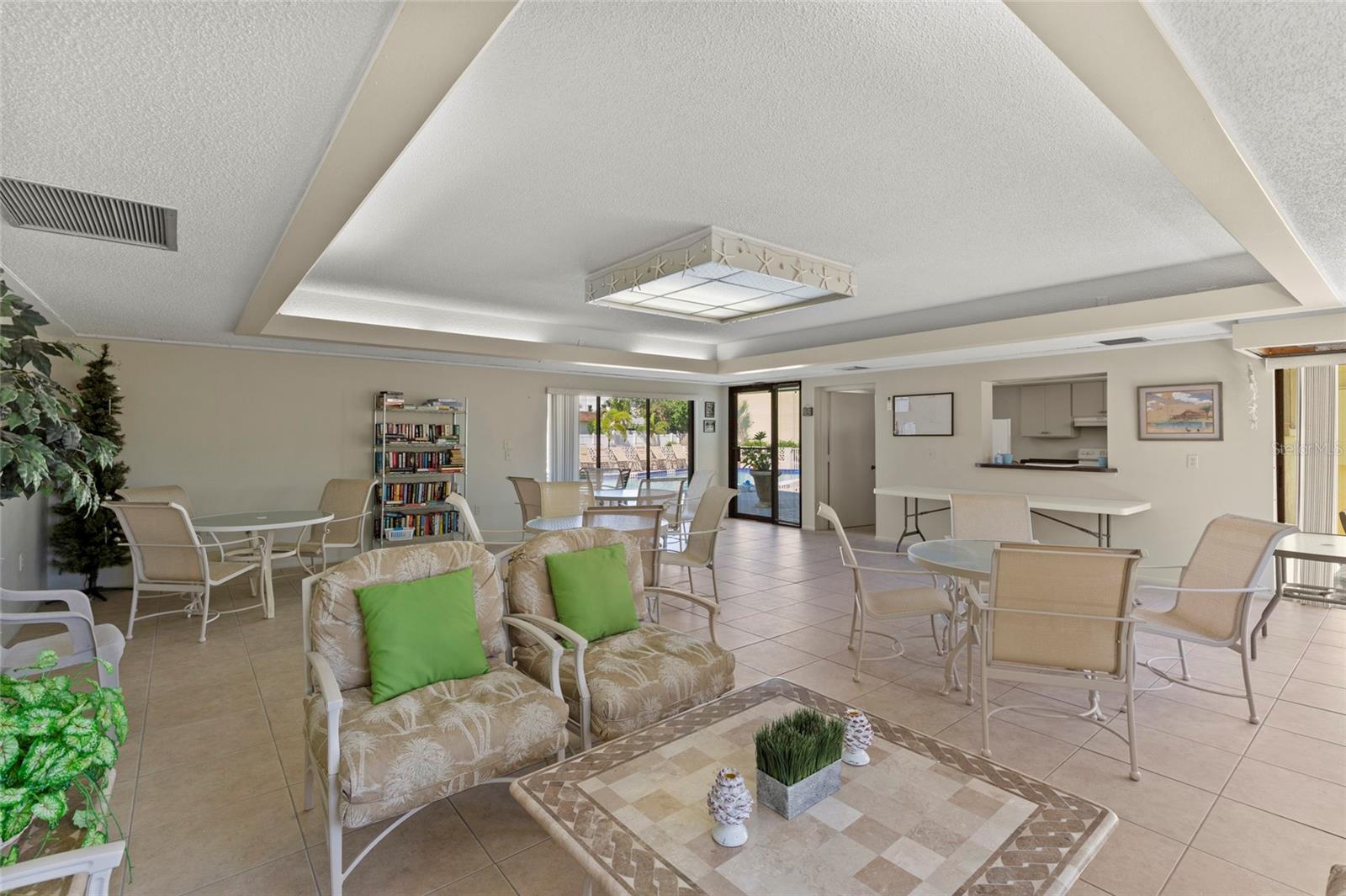 6703 MIDNIGHT PASS RD #101 — photo 31
