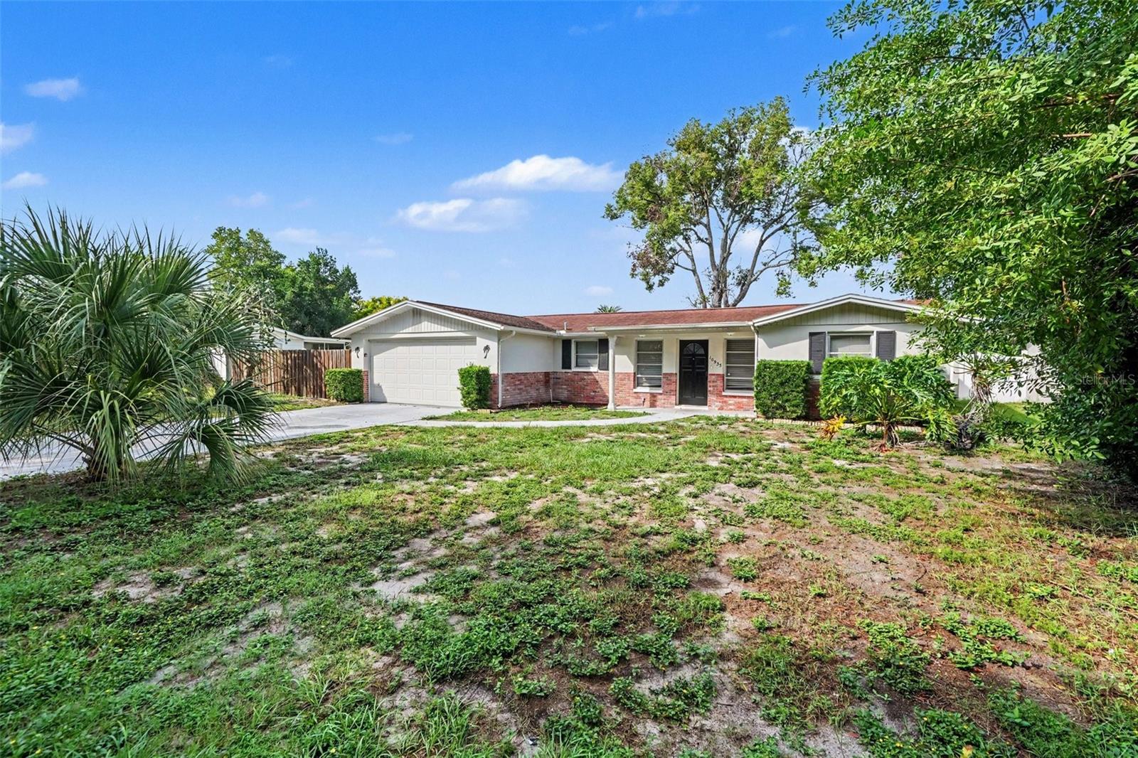 10933 STAMFORD DR — photo 3