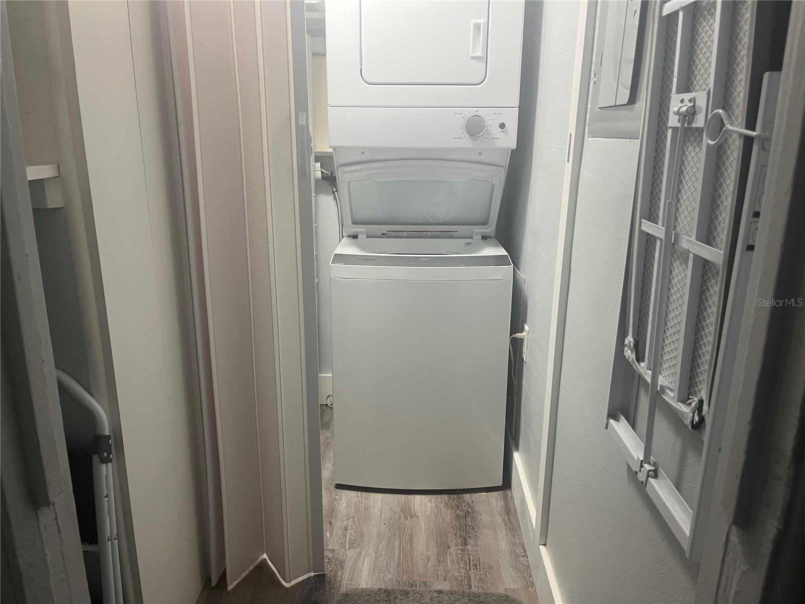 115 CLEVELAND AVE — photo 11